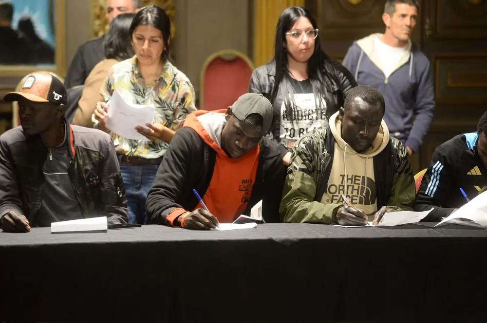 f1160469-05ef-4169-9b40-6ce73f79519f