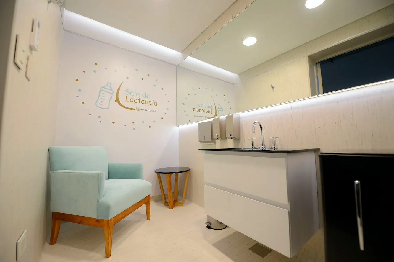 28ec92ca-5c47-4643-a834-48ca82165a55