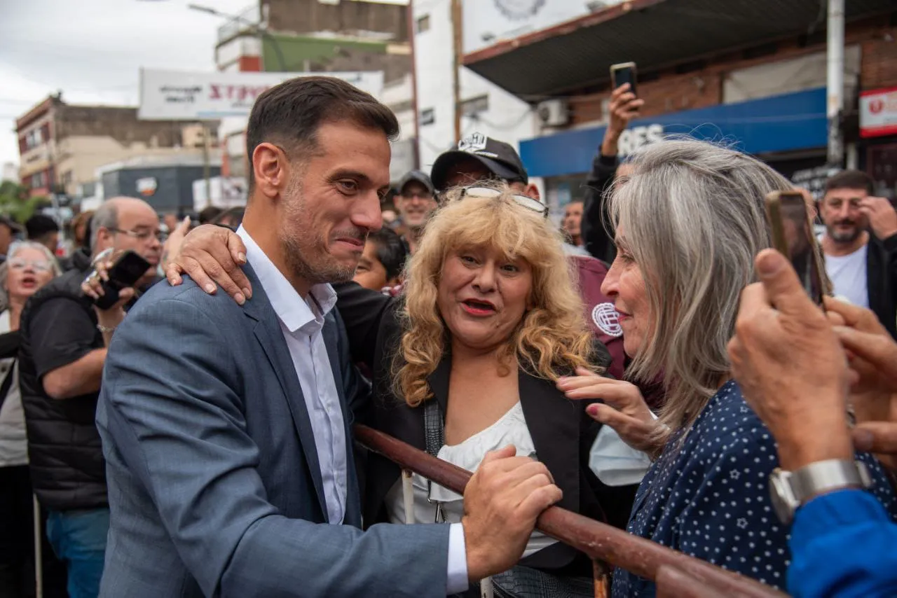 42343704-1003-4440-99ba-c497c439c914