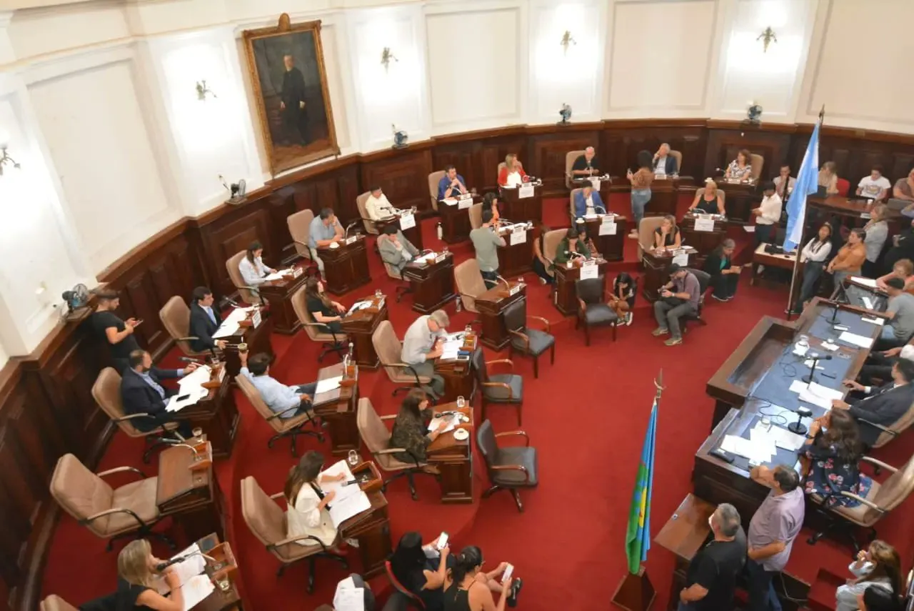 multimedia.normal.9bda8fa25c6149db.MyBQUklOQ0lQQUxfbm9ybWFsLndlYnA=