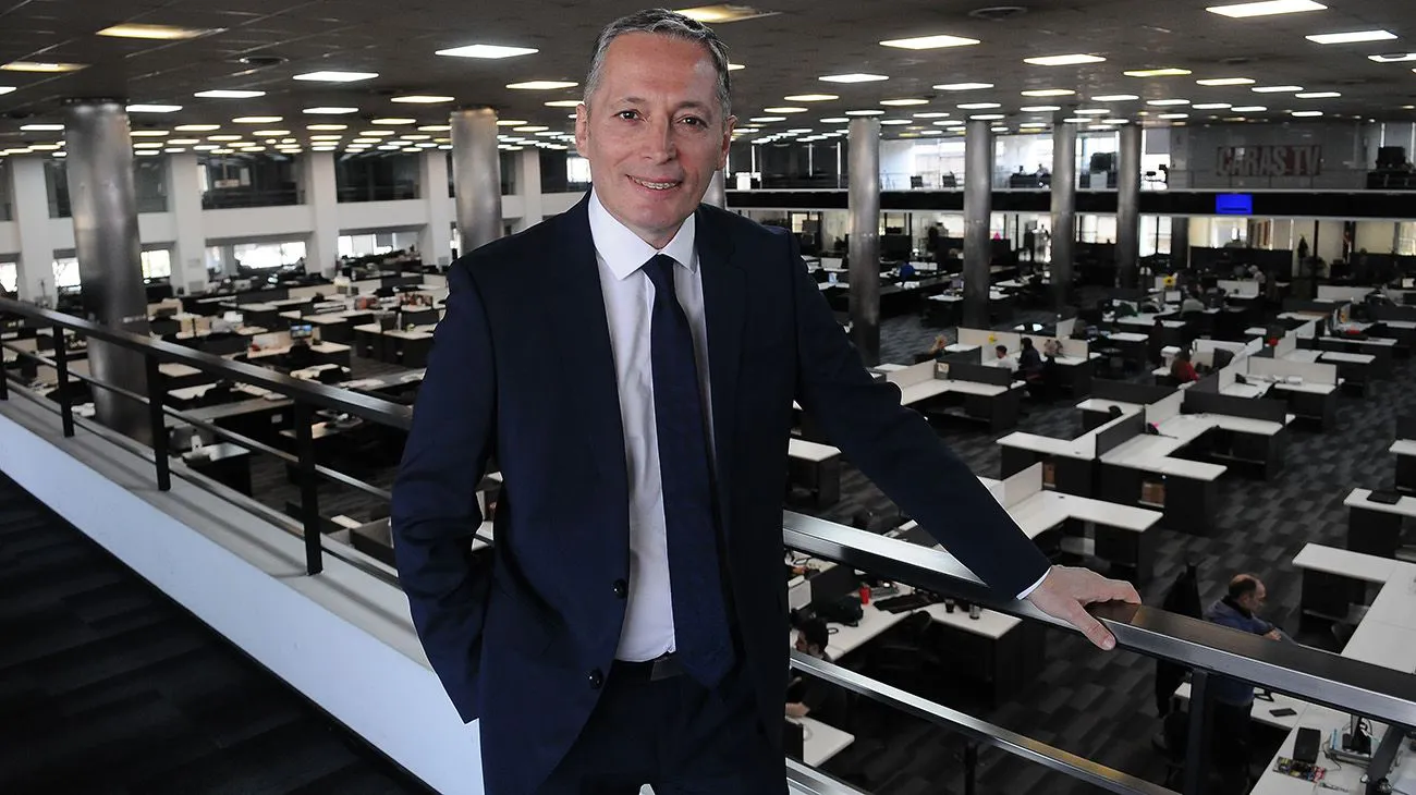 fernando-gray-1882463