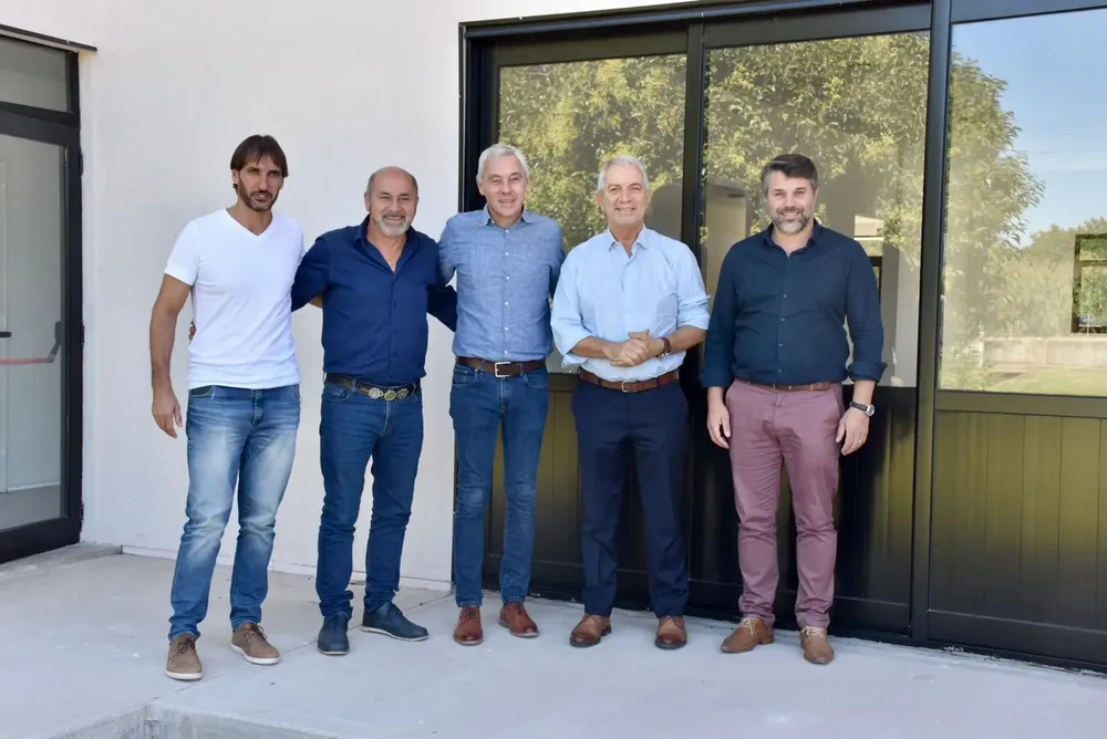 e9ccdf1d-9933-44e3-994b-7e286edf594e